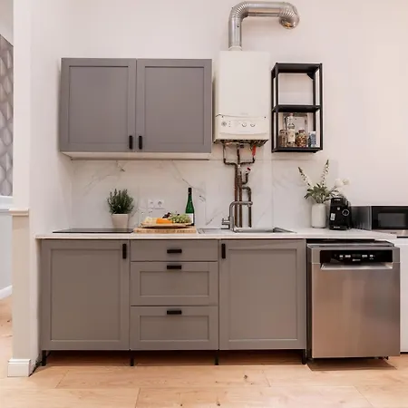 Grosszuegiges Naehe Hauptbahnhof Fuer 4 Gaeste Apartment *