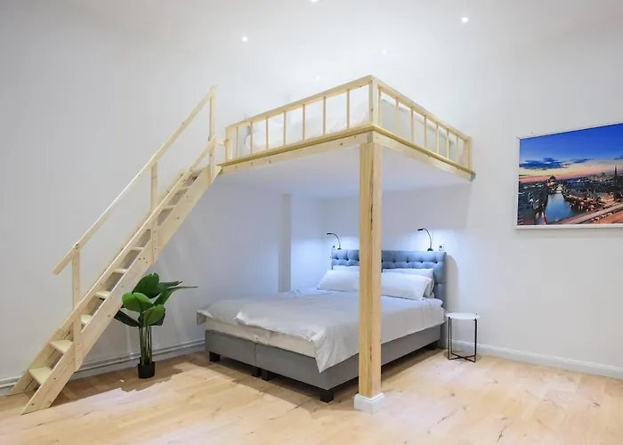 Luxurious, Spacious * Berlin