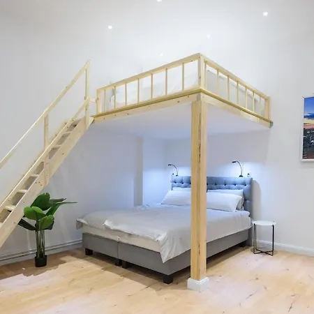 Grosszuegiges Apartment Naehe Hauptbahnhof Fuer 4 Gaeste * Berlin